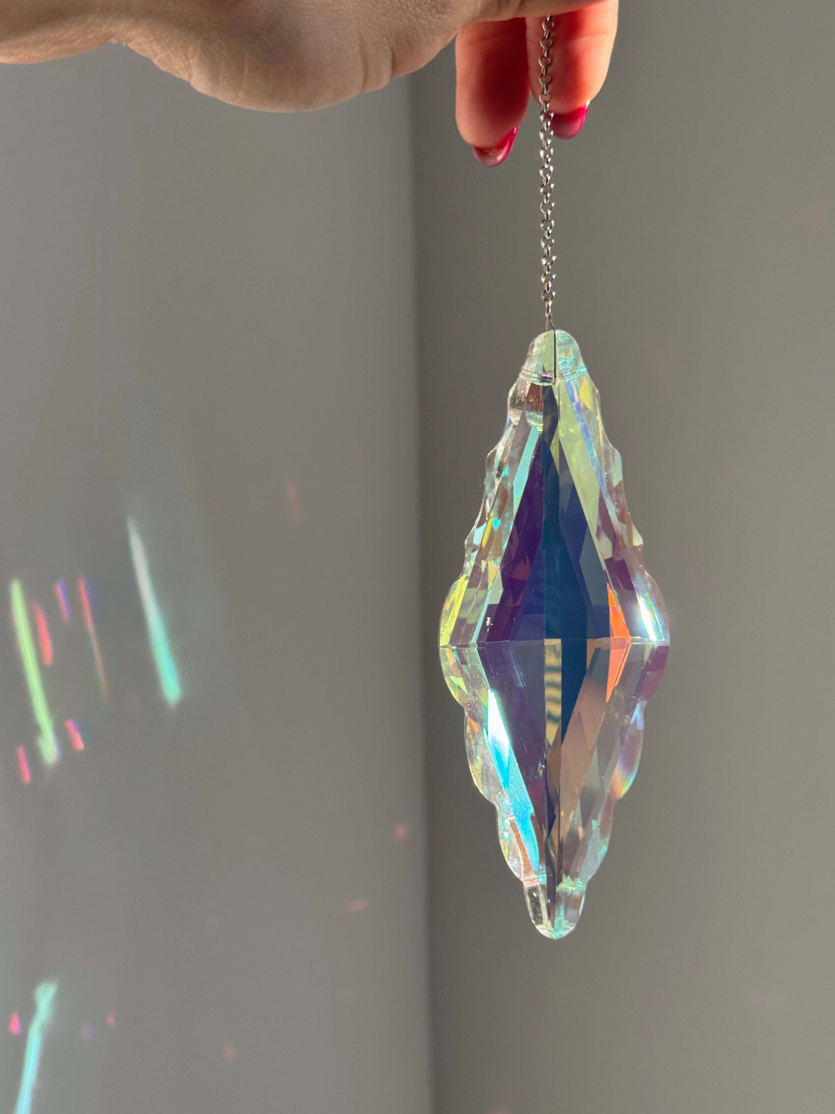 'Aurora Pendulum' – Rainbow Crystal Suncatcher